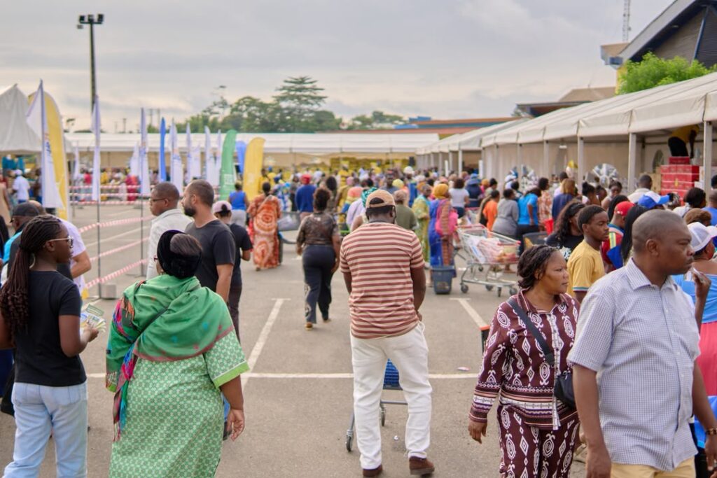 Gabon : la CEAG rapproche les produits de première nécessité des populations à Owendo 1 Gabon : la CEAG rapproche les produits de première nécessité des populations à Owendo