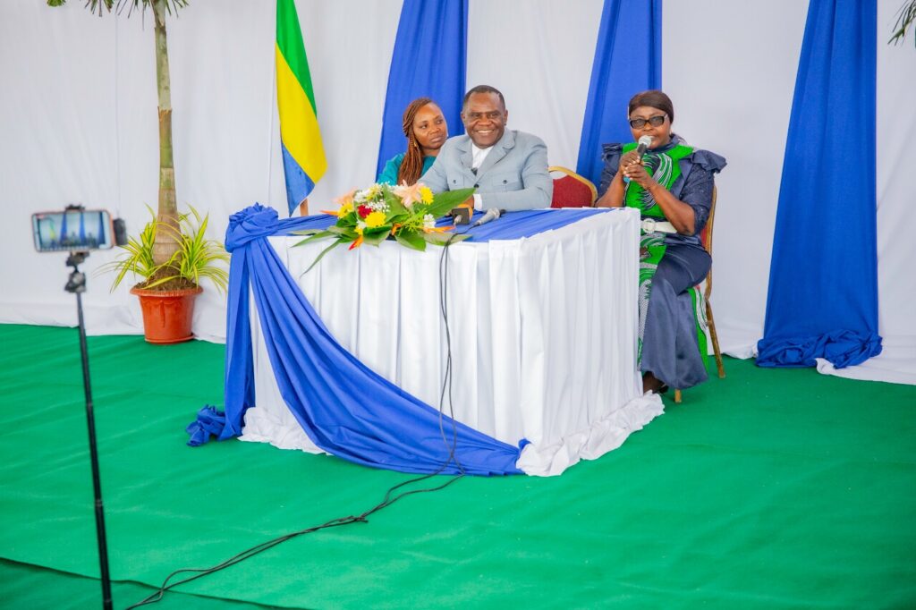Gabon : Joël Ngoueneni Ndzengouama dresse un bilan élogieux de la tournée nationale du 7MP et du « MON 100% » 3 Gabon : Joël Ngoueneni Ndzengouama dresse un bilan élogieux de la tournée nationale du 7MP et du « MON 100% »