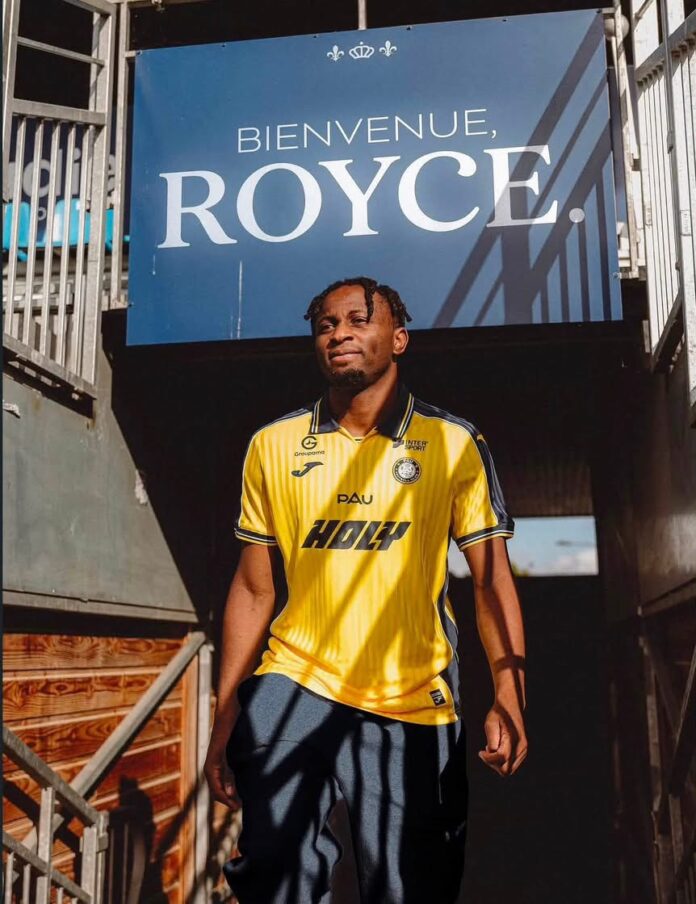 Royce Openda sous ses nouvelles couleurs.