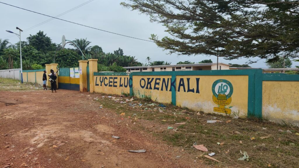 Gabon : Qui pour sauver Luc Okenkali d'Okondja ? 2 Une vue extérieure du Lycée.