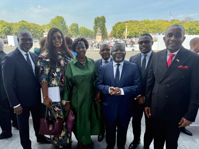 Un 14 Juillet pas comme les autres pour Alfred Nguia Banda : entre représentation diplomatique du Gabon et célébration de ses 69 ans.