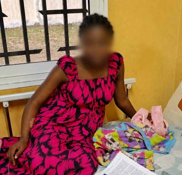 Depuis son lit d'hôpital, Arlette Félicia K. poursuit son combat pour le baccalauréat.