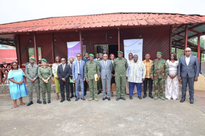 Le Gabon veut porter à plus de 50 % la part de ses concessions forestières certifiées d'ici à 2030, un objectif soutenu par la normalisation des pratiques du secteur.