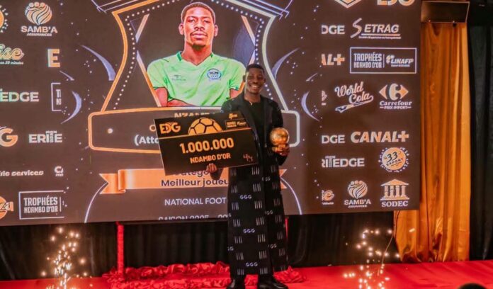 Le jeune Caleb Nzamba, meilleur joueur du championnat à l'age de 20 ans.