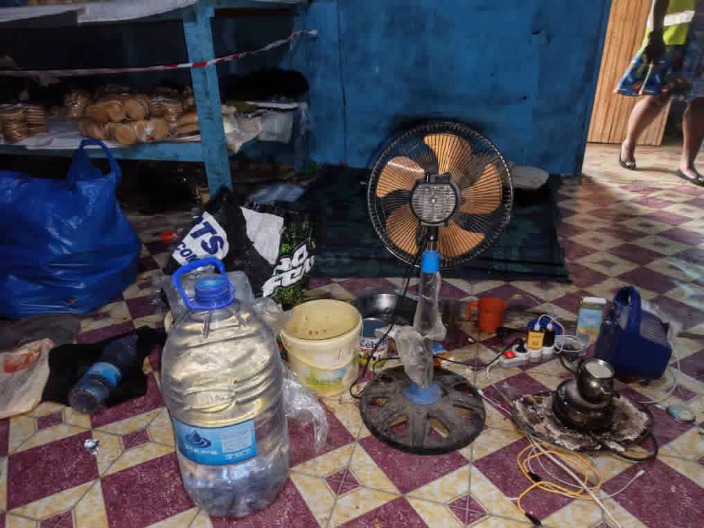 Gabon : Scandale sanitaire à Ntoum, l’AGASA ferme une fabrique de galettes insalubre et tape du poing sur la table 1 Derrière l’apparence appétissante d’un aliment, les conditions de production restent déterminantes pour la santé du consommateur.