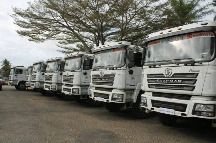 Les nouveaux camions renforceront les opérations de nettoyage. Mais sans civisme, aucun dispositif ne pourra durablement garder Libreville propre.