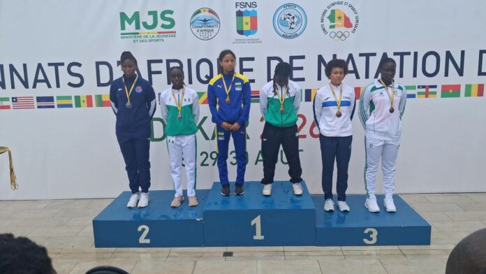 Noëlie Lacour sur la plus haute marche du podium à Dakar.